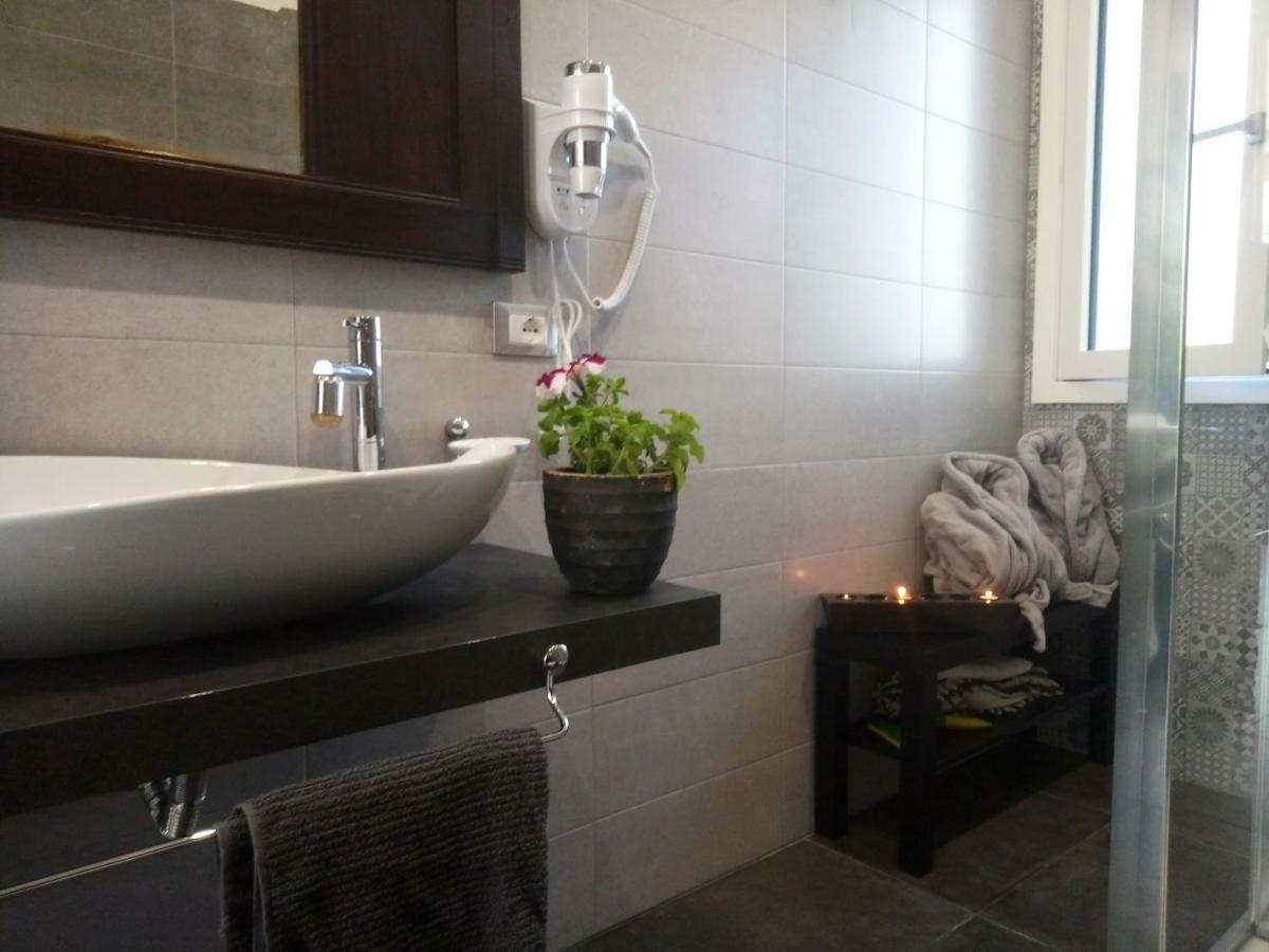 הוילה רגוזה Casa Vacanze Irmino Garden מראה חיצוני תמונה